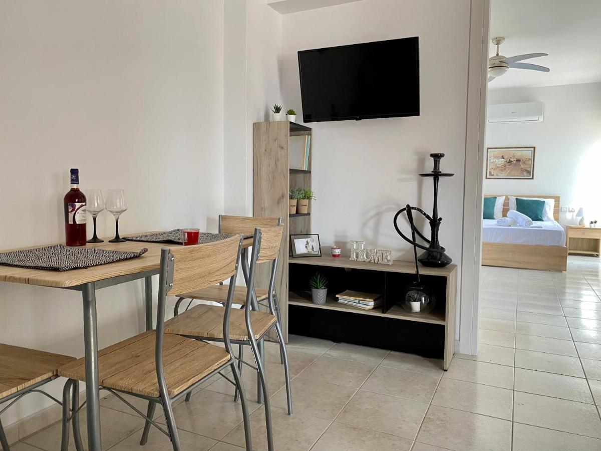 Family Friendly Apartment, In Nature, With Yard "5" Ziparion Ngoại thất bức ảnh
